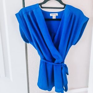 BLOUSE